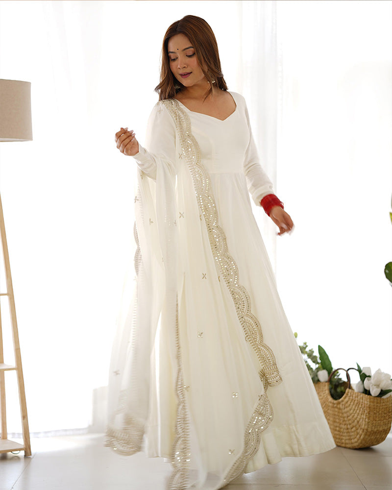 BEAUTIFUL WHITE COLOR PURE CHANDERI SILK THREE PIECE ANARKALI SUIT