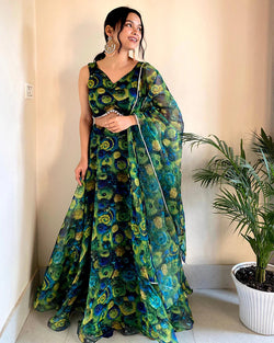 GREEN COLOR PURE ORGANZA FULL STITCHED LEHENGA CHOLI