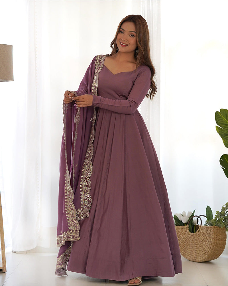 ONION COLOR PURE CHANDERI SILK THREE PIECE ANARKALI SUIT