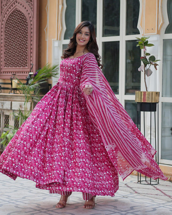 Pink color printed pure cotton three piece kurti suit