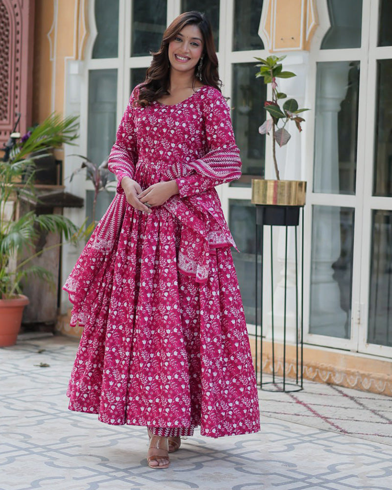 Pink color printed pure cotton three piece kurti suit