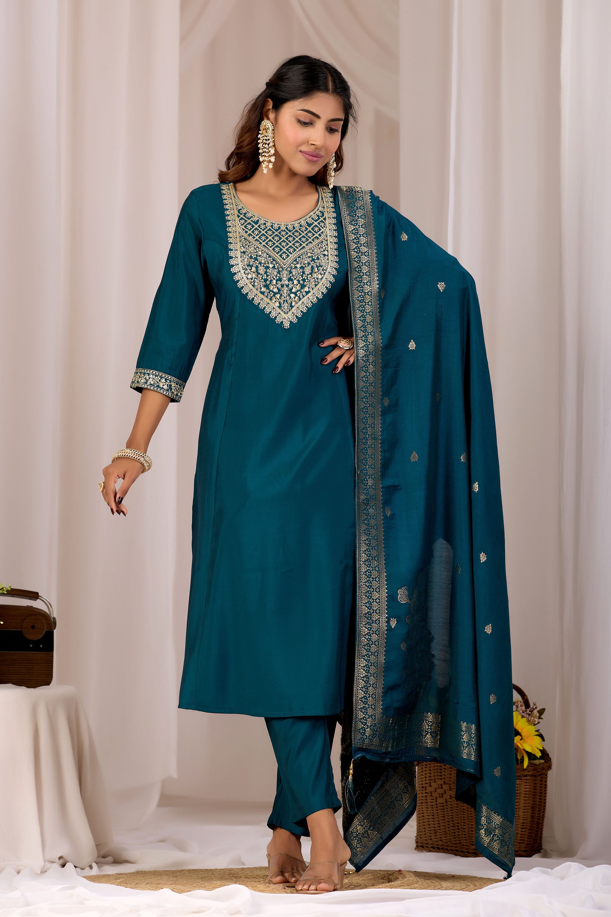 Women Teal Embroidered Kurta Set With Dupatta