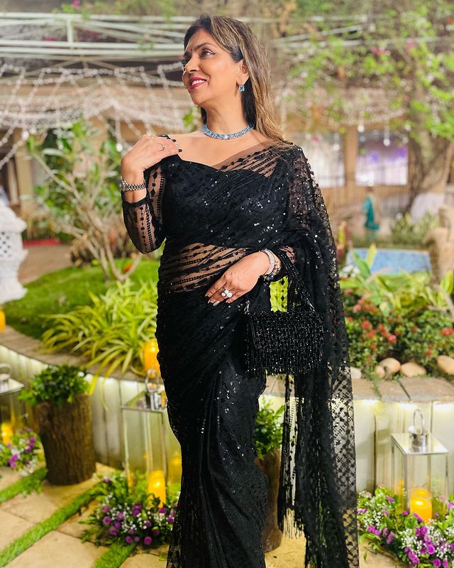 Designer Black Sequins Saree With Unstitched Blouse