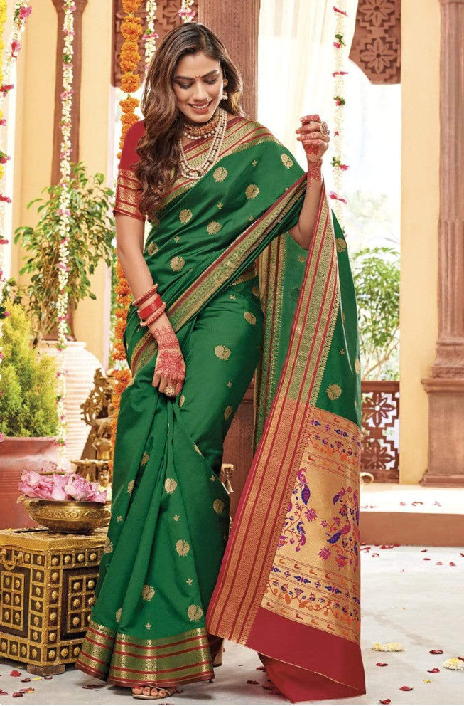 Shivshahi paithani - Paithani Saree Bride Wear 👉🏻Like hit button👈🏻 plz  follow share tag comments like & follow page new axpect order  --------------------------------------------------- Beautiful Look ❤  Maharani Paithani Credit ...