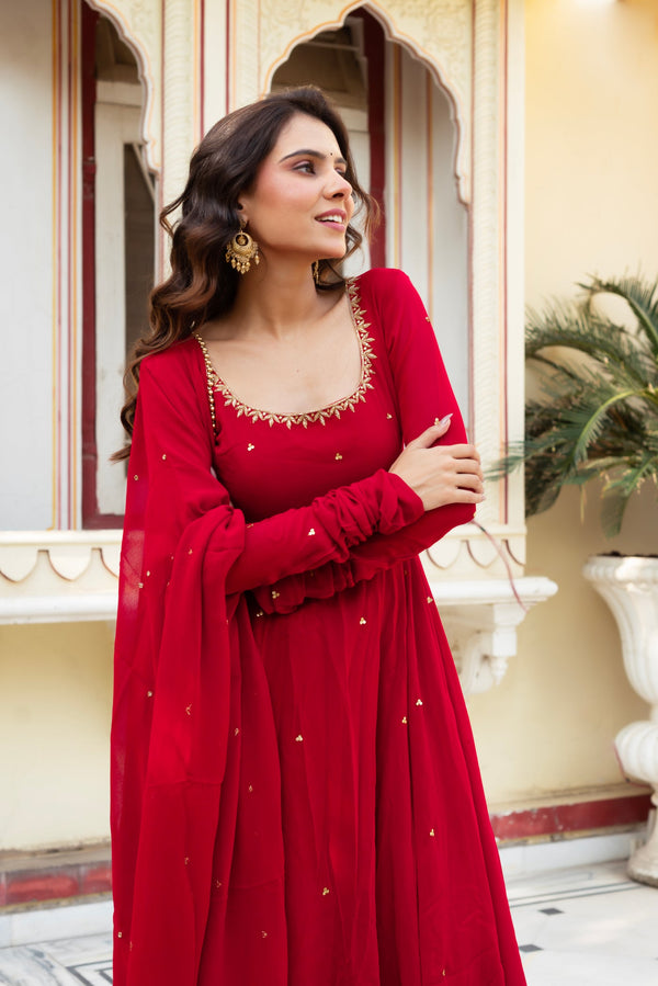 Explore wide collection of Anarkali Suits, Anarkali Dresses And Indian Gown Online in India subhvastra Explore wide collection of Anarkali Suits, Anarkali Dresses And Indian Gown Online in India subhvastra