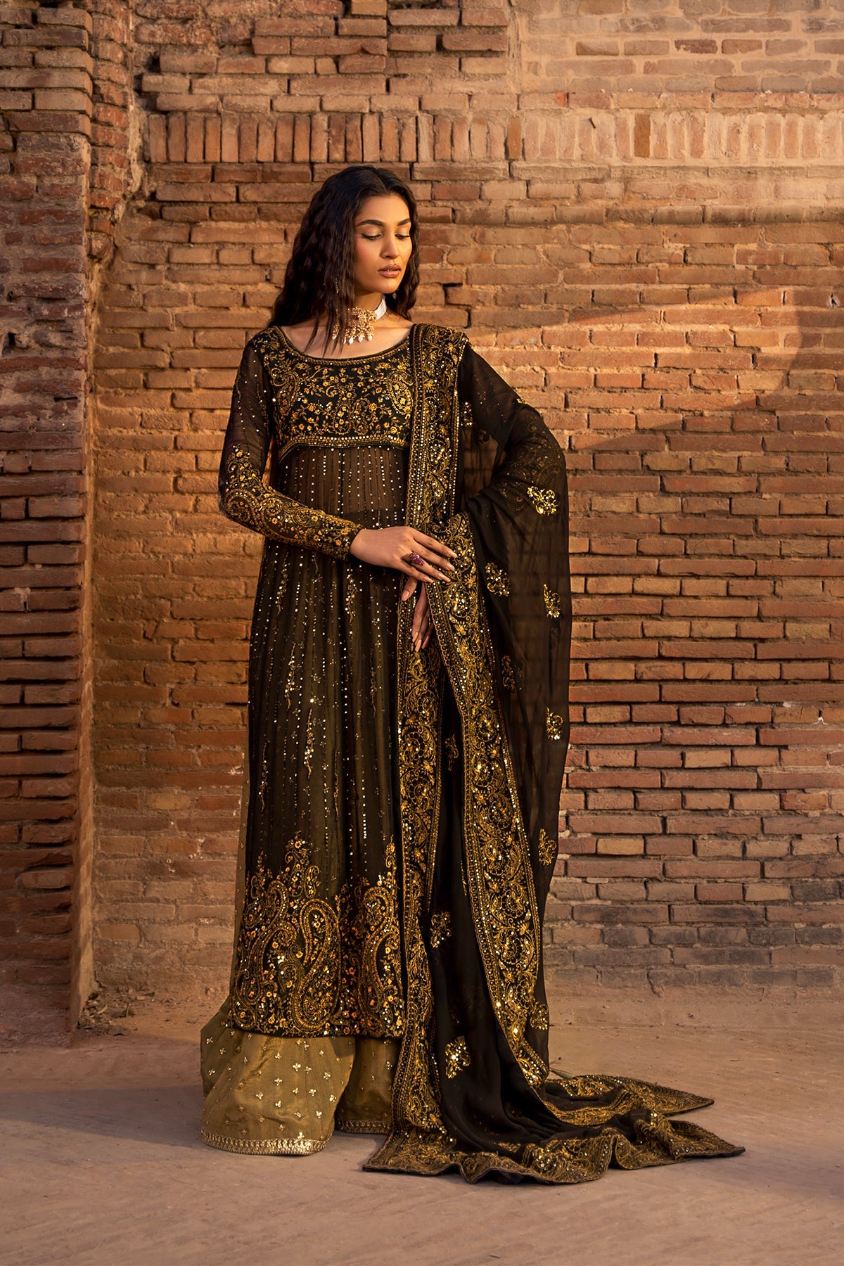 Black Colour  Fox Georgette Thread With Sequence Work Palazzo Suit