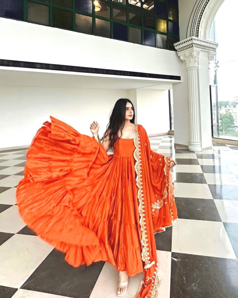 anarkali dress orange colour Women's Orange Anarkali Set Orange / L