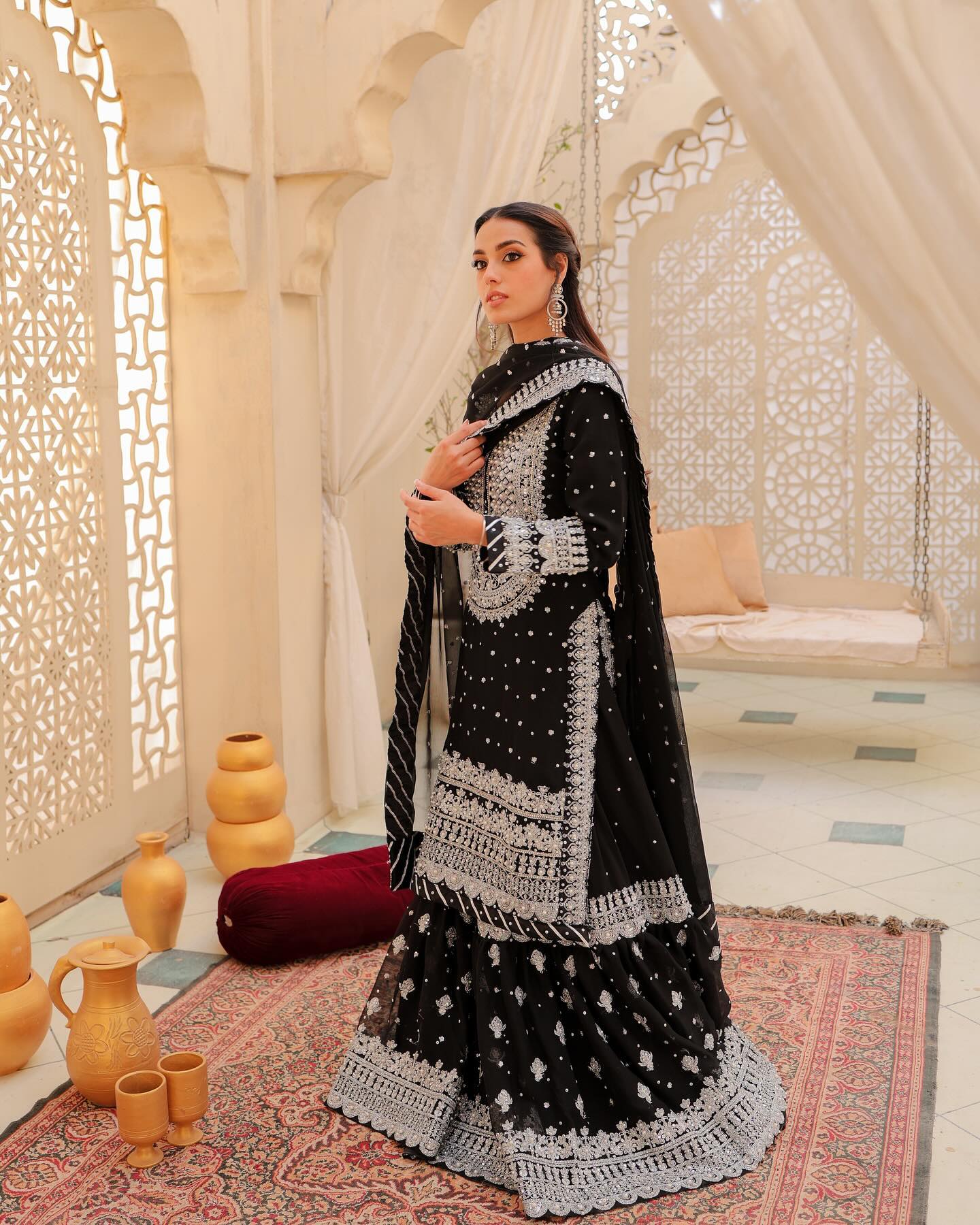 Pakistani Actress Iqra Aziz Black Colour Lehenga Top For Wedding