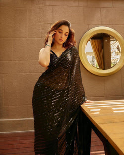 Tamannah Bhatia Beautiful A Black Colour Sequnce Celebrity Saree