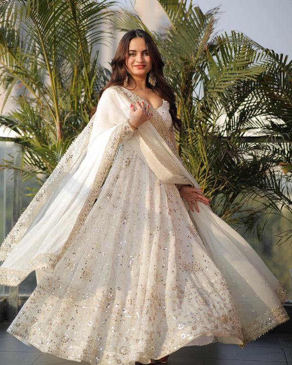 Explore wide collection of Anarkali Suits, Anarkali Dresses And Indian Gown Online in India subhvastra Explore wide collection of Anarkali Suits, Anarkali Dresses And Indian Gown Online in India subhvastra
