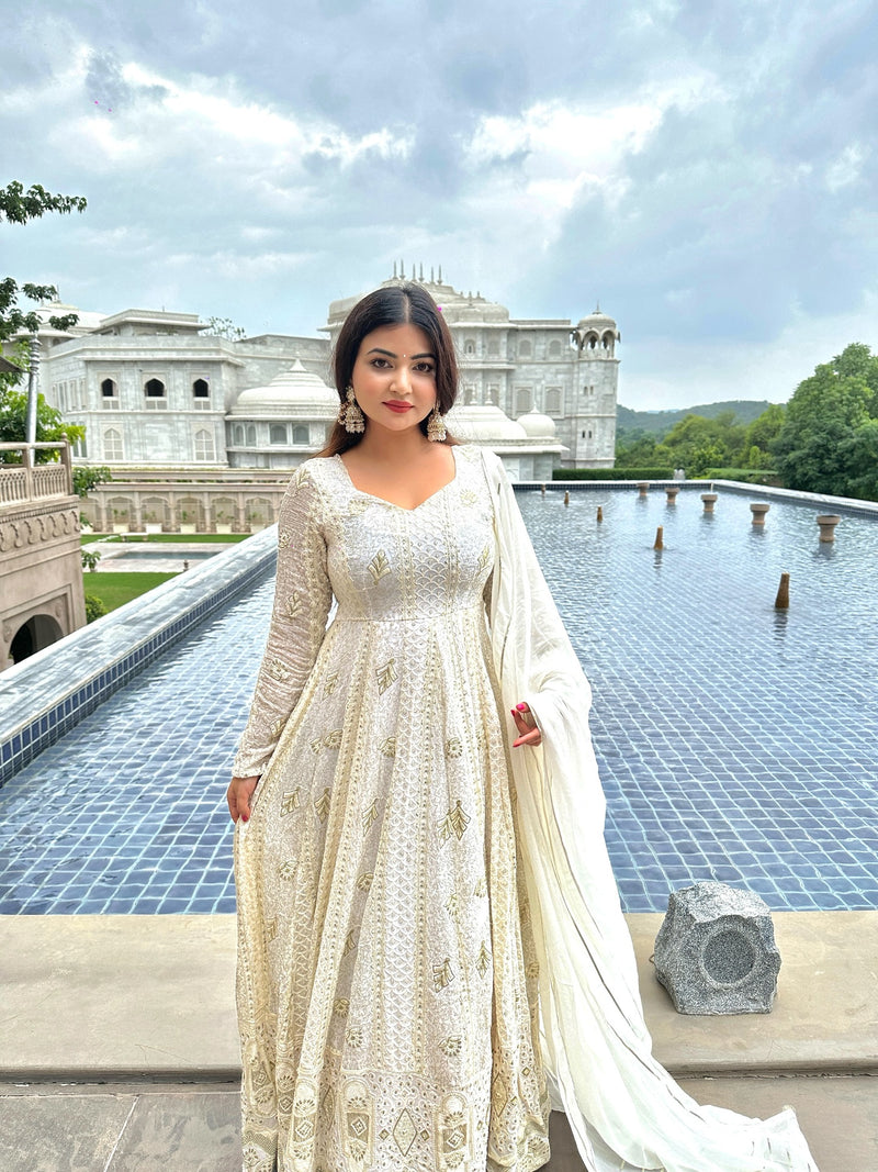 Madhvi Heavy Embroidered Maxi Set